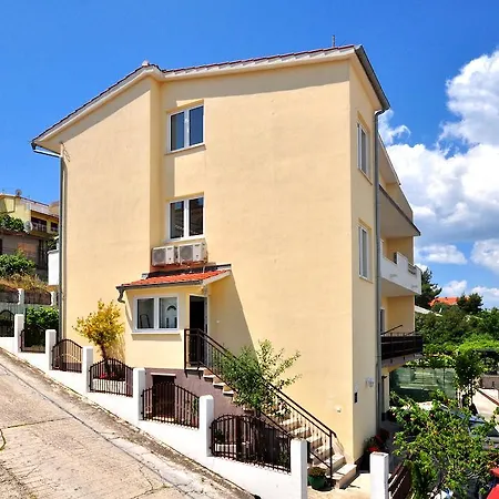 Apartment Sakal