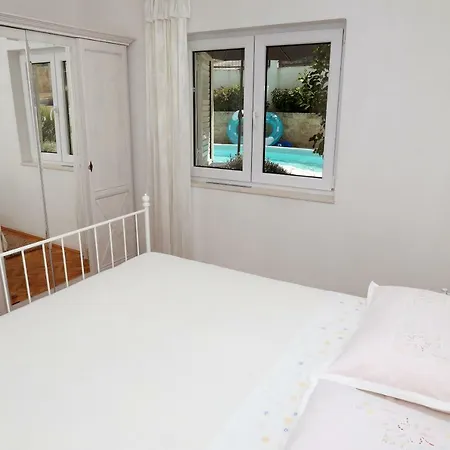 Sakal Apartment *