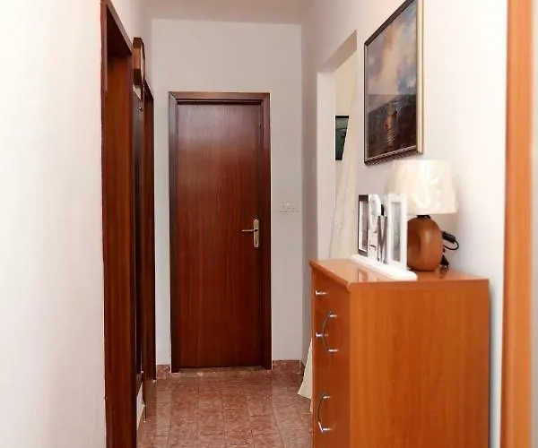 Sakal Apartment *